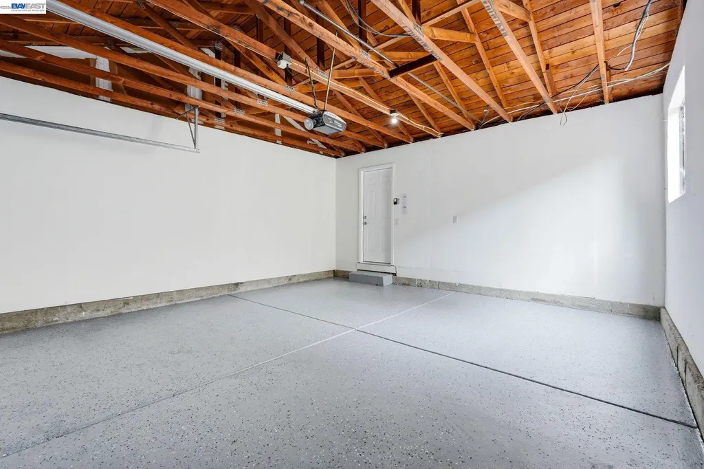 2 Knoll Court Hercules CA 94547