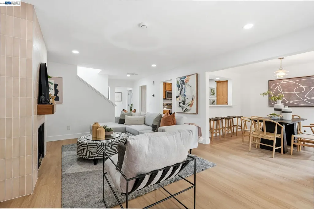 2 Knoll Court Hercules CA 94547
