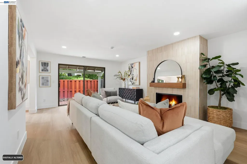 2 Knoll Court Hercules CA 94547