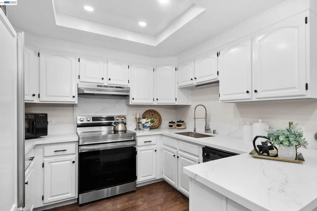 18 Gazania Terrace Fremont CA 94536