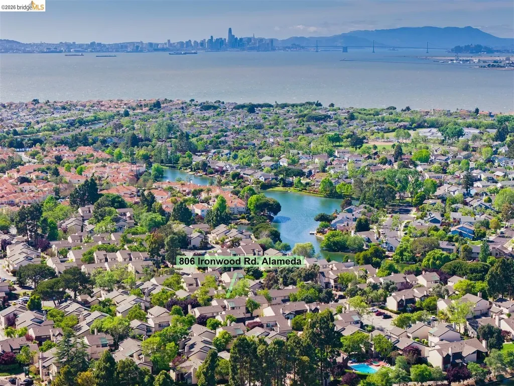 806 Ironwood Road Alameda CA 94502