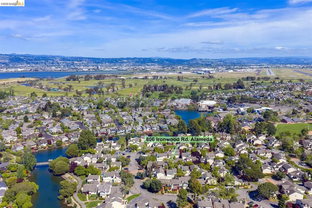 806 Ironwood Road Alameda CA 94502