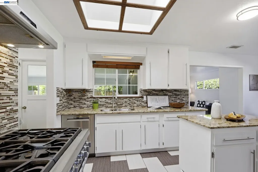 36005 Rosewood Drive Newark CA 94560