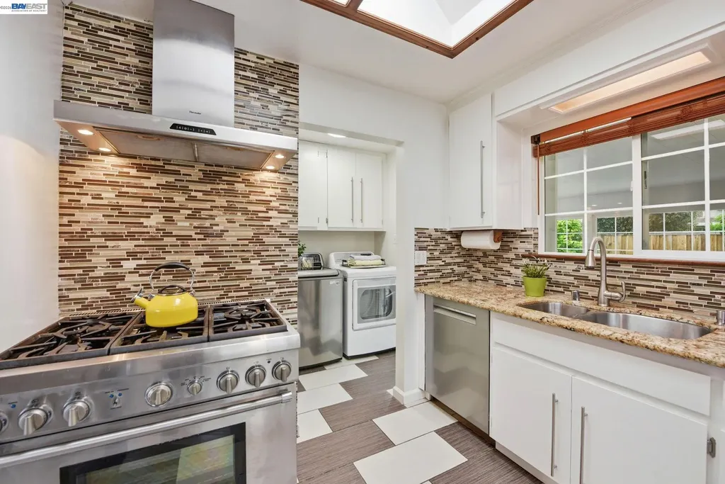 36005 Rosewood Drive Newark CA 94560