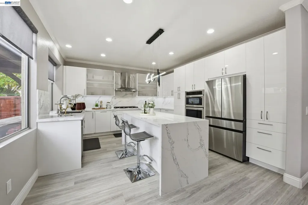 234 Bridgewater Road Hayward CA 94544