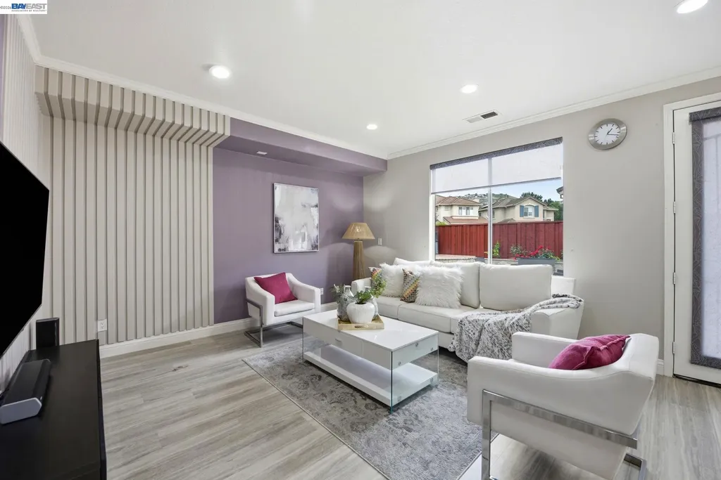 234 Bridgewater Road Hayward CA 94544