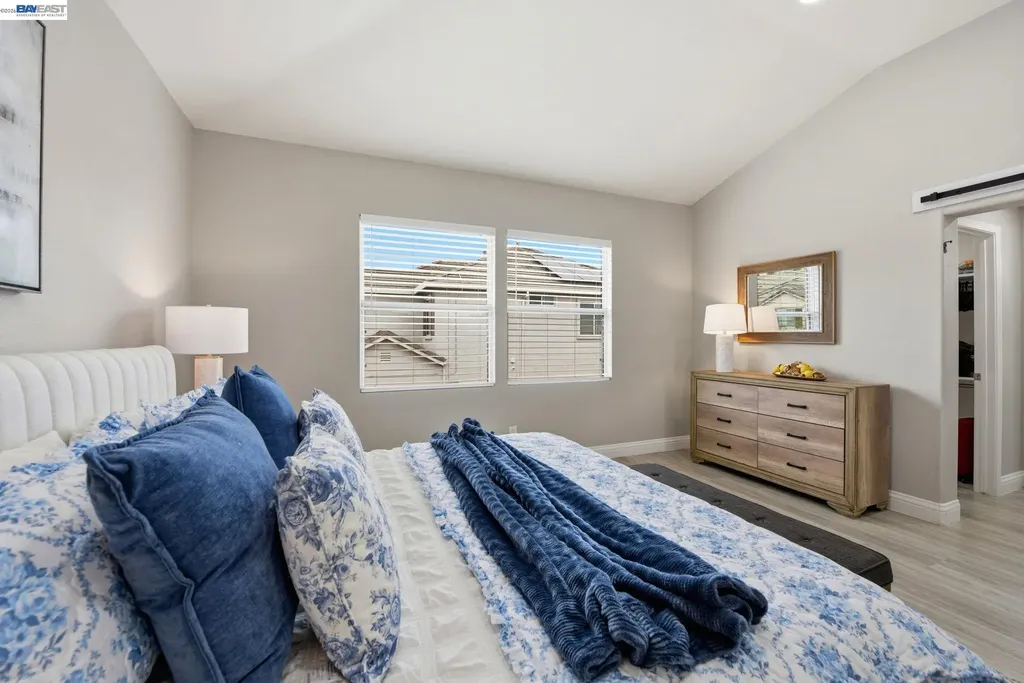 234 Bridgewater Road Hayward CA 94544