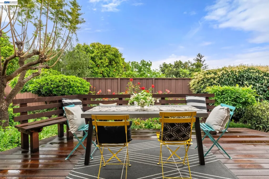 4473 Hillsborough Drive Castro Valley CA 94546