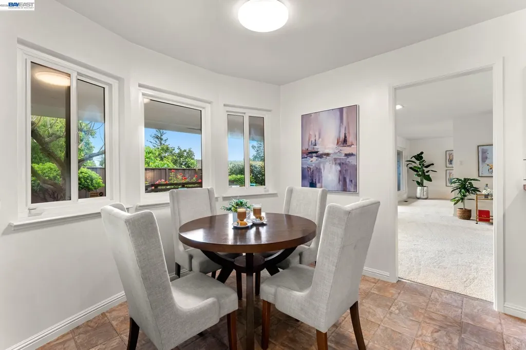 4473 Hillsborough Drive Castro Valley CA 94546