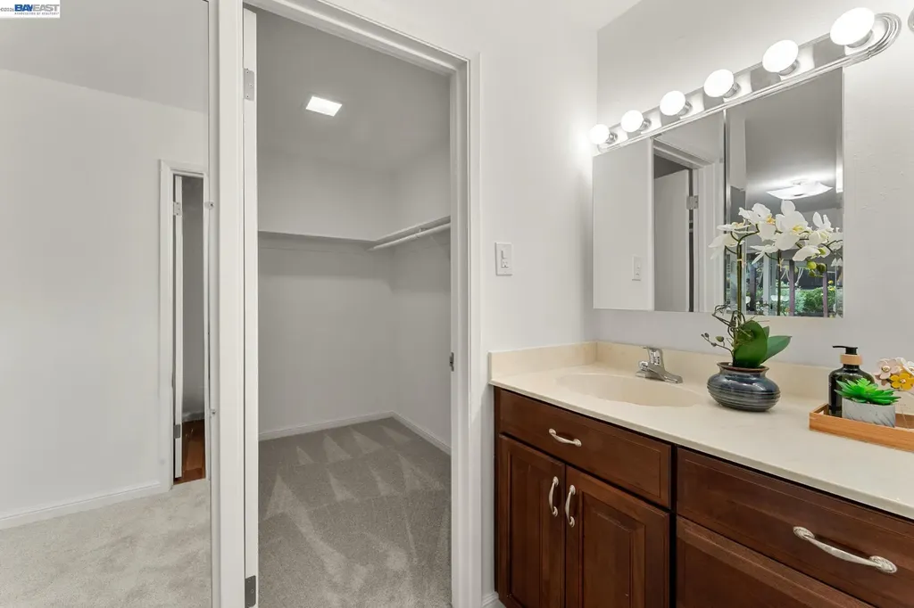 4473 Hillsborough Drive Castro Valley CA 94546