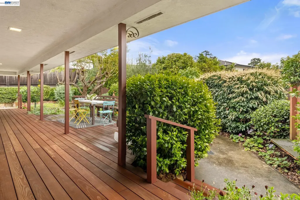 4473 Hillsborough Drive Castro Valley CA 94546