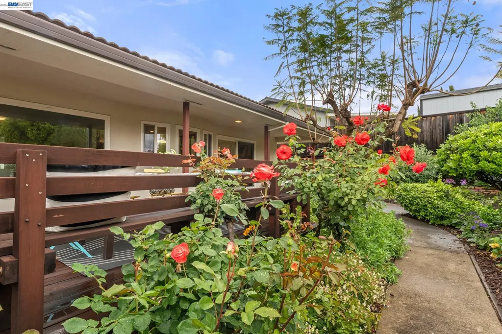 4473 Hillsborough Drive Castro Valley CA 94546
