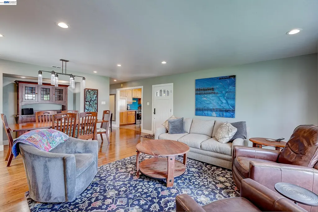 1428 Abbey Avenue San Leandro CA 94579