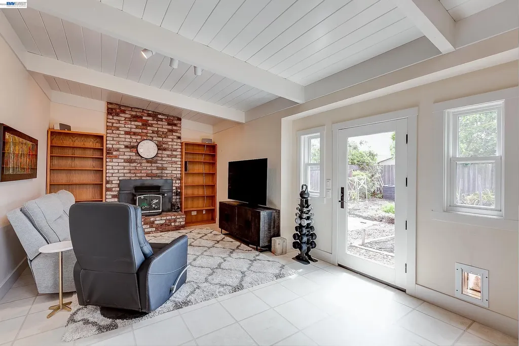 1428 Abbey Avenue San Leandro CA 94579