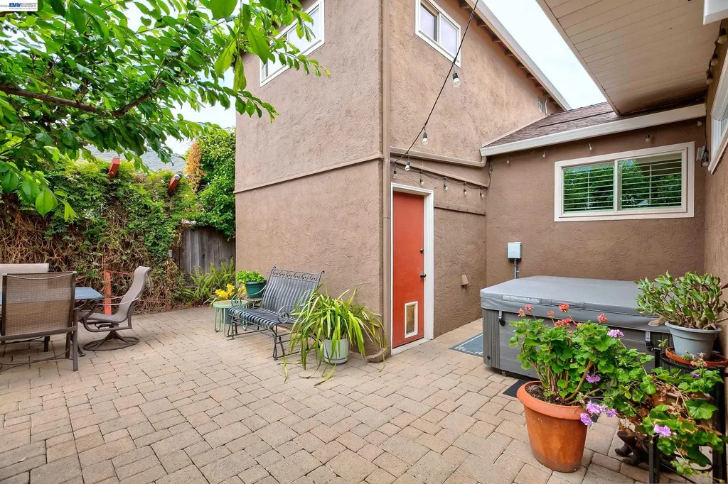 1428 Abbey Avenue San Leandro CA 94579