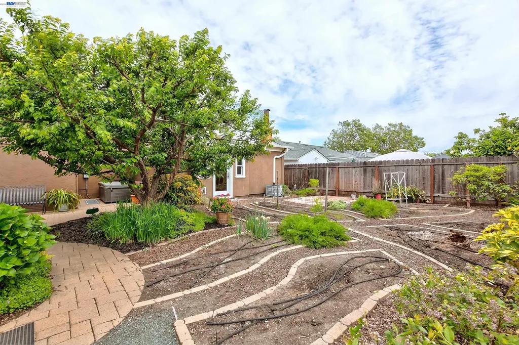 1428 Abbey Avenue San Leandro CA 94579