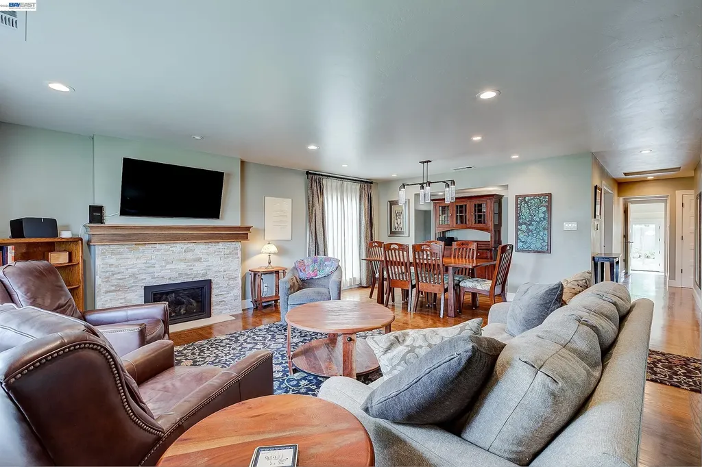 1428 Abbey Avenue San Leandro CA 94579