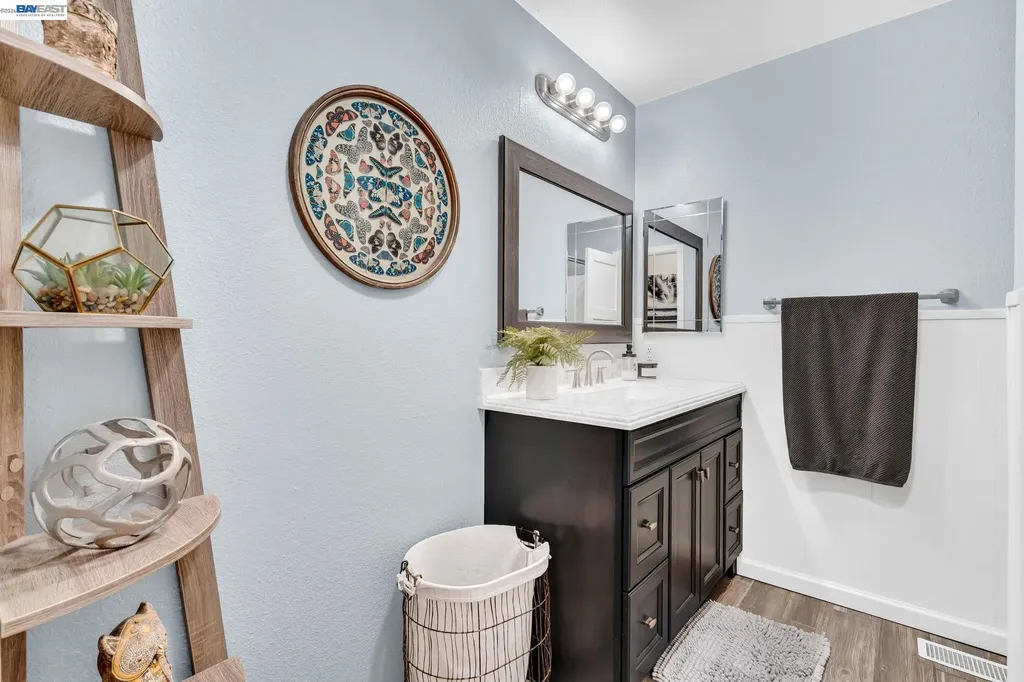 5542 Riverlake Road Discovery Bay CA 94505
