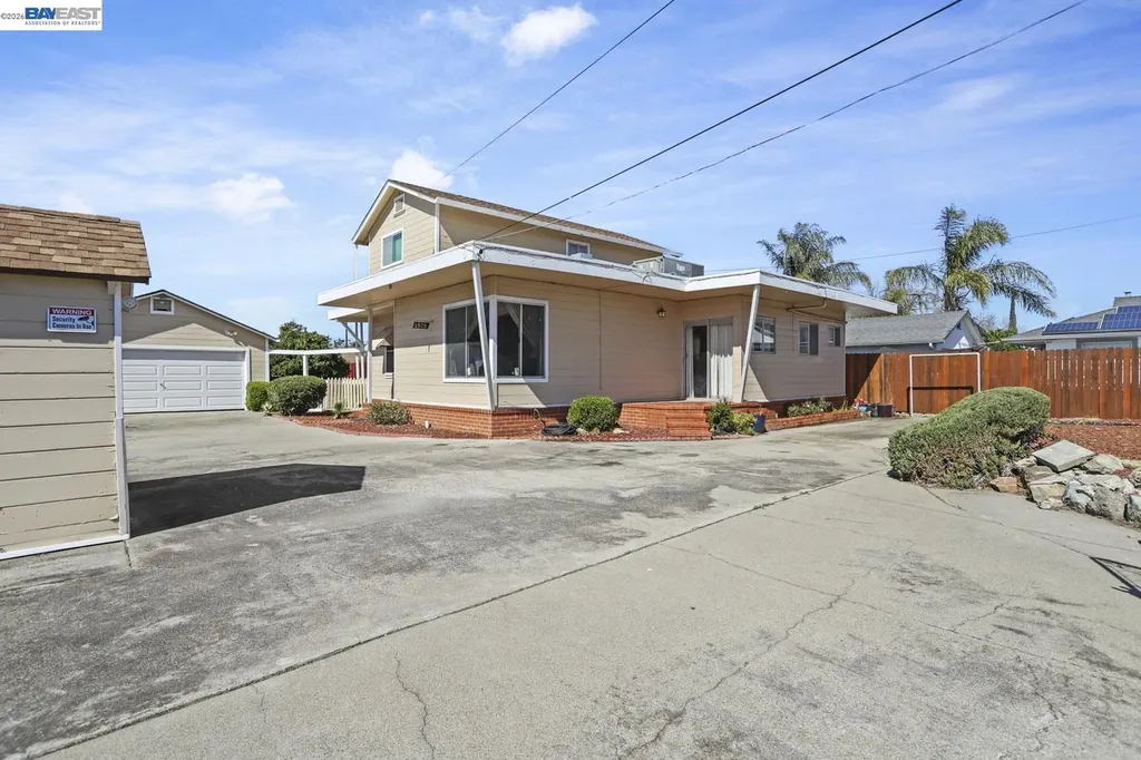 1928 Alpha Way Antioch CA 94509