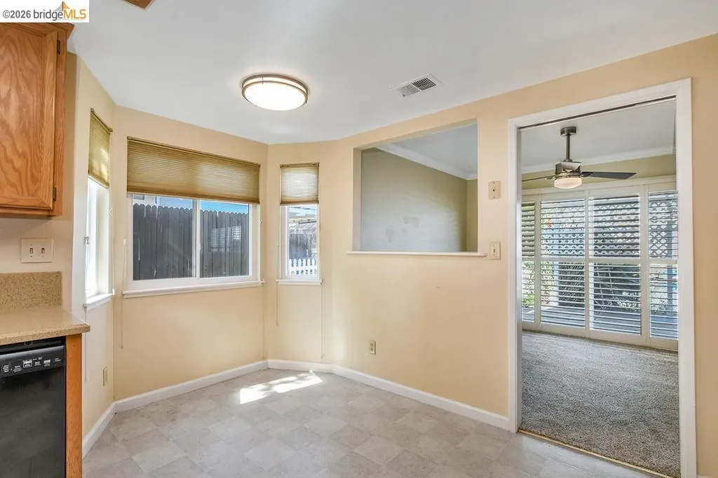 184 Pelican Loop Pittsburg CA 94565