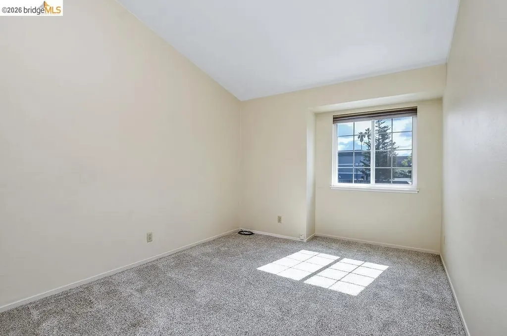 184 Pelican Loop Pittsburg CA 94565