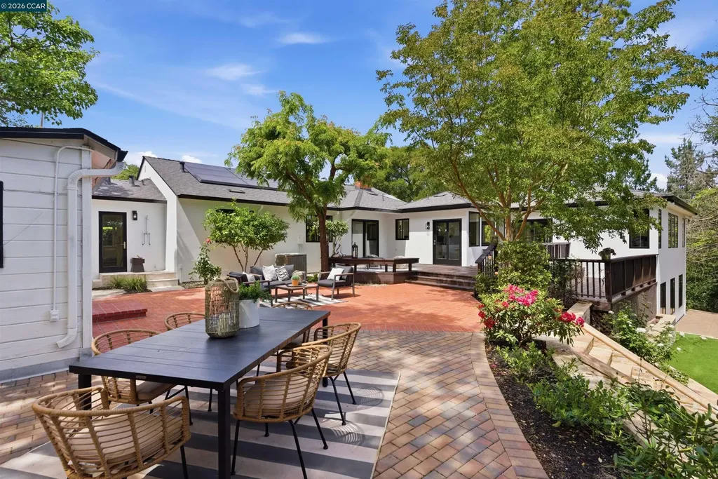 31 Crestview Drive Orinda CA 94563