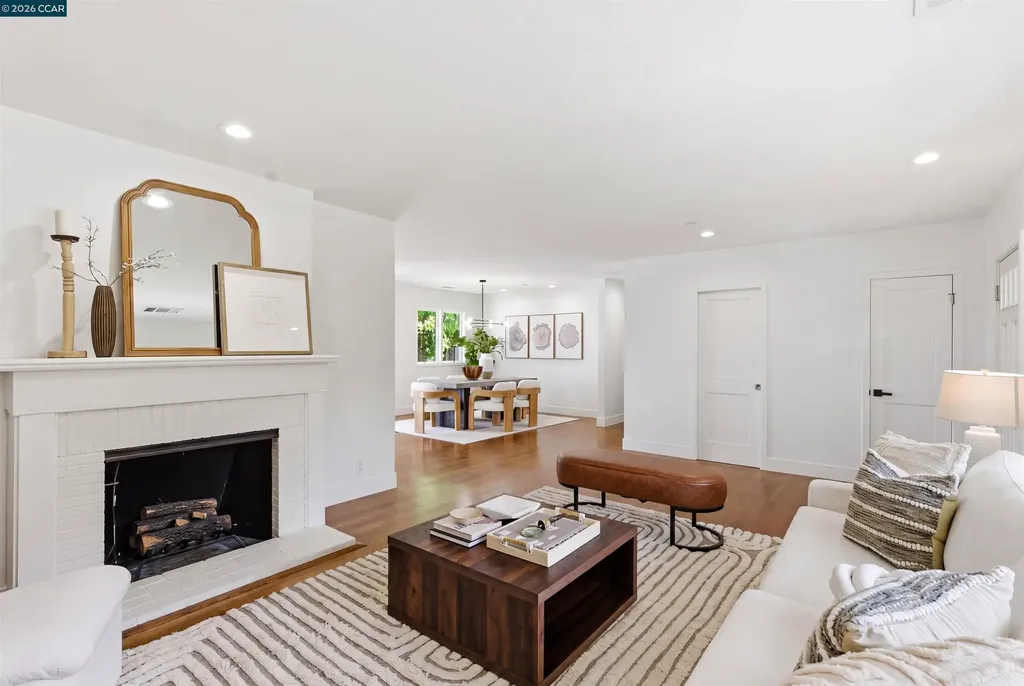 31 Crestview Drive Orinda CA 94563