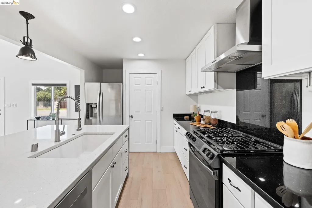3350 Concord Avenue Brentwood CA 94513