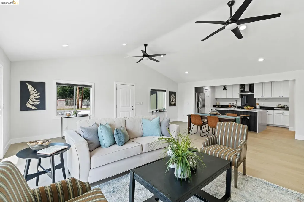 3350 Concord Avenue Brentwood CA 94513