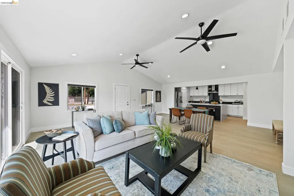 3350 Concord Avenue Brentwood CA 94513