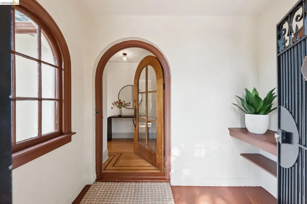 3215 Fruitvale Avenue Oakland CA 94602