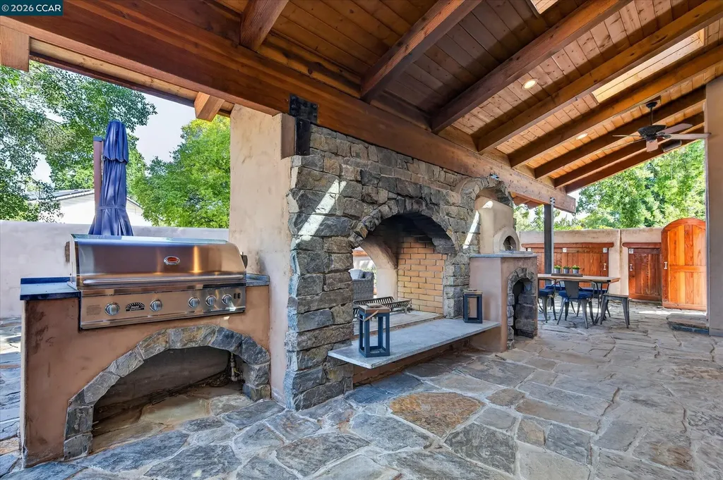 2216 Blackstone Drive Walnut Creek CA 94598