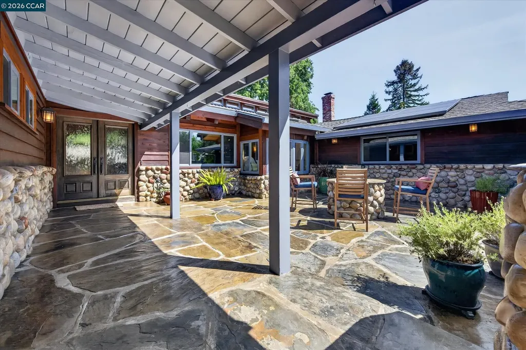 2216 Blackstone Drive Walnut Creek CA 94598