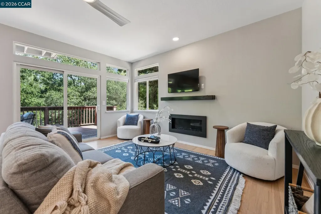 116 Castle Rock Lane Walnut Creek CA 94598
