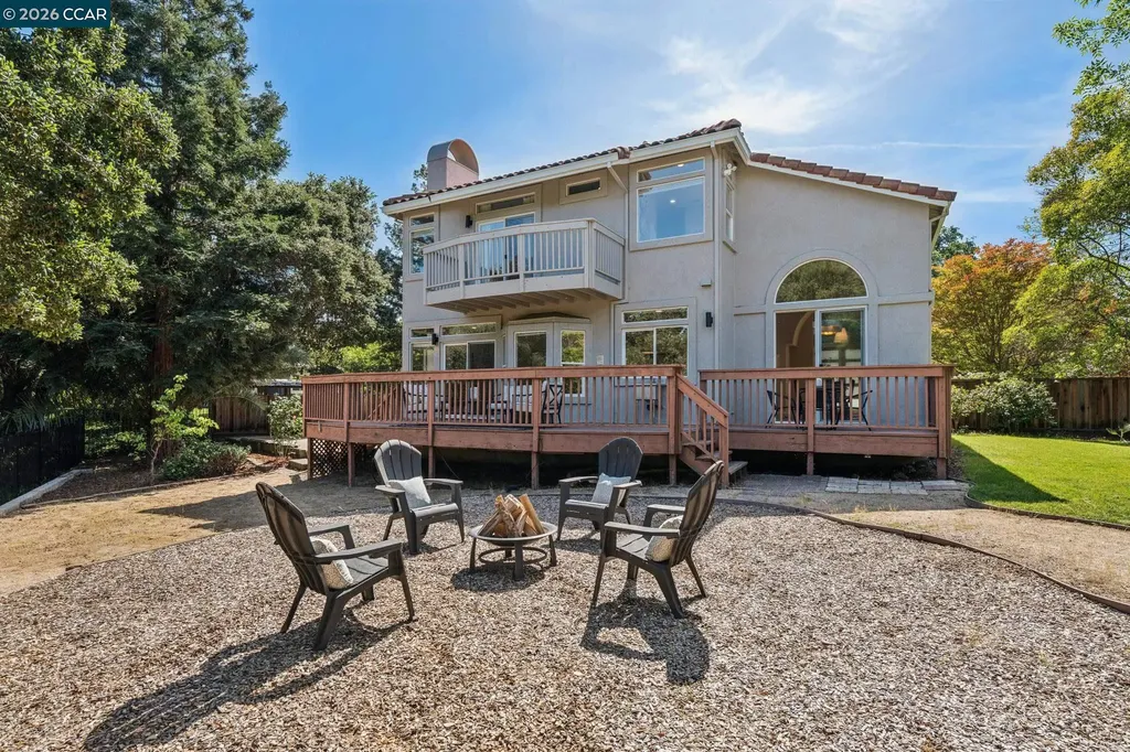 116 Castle Rock Lane Walnut Creek CA 94598