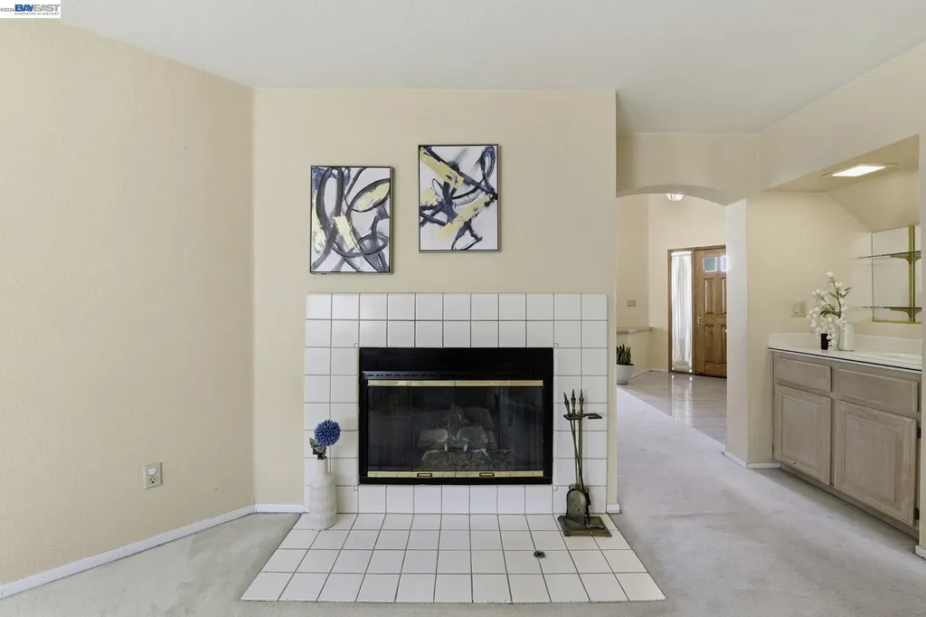 43884 Cameron Hills Drive Fremont CA 94539