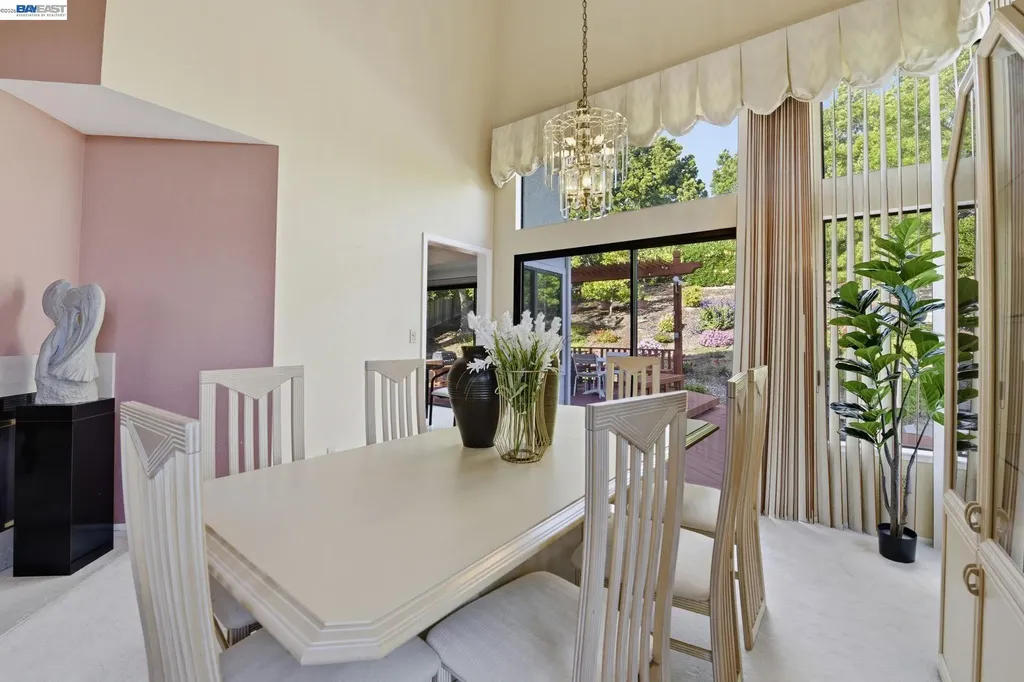 43884 Cameron Hills Drive Fremont CA 94539
