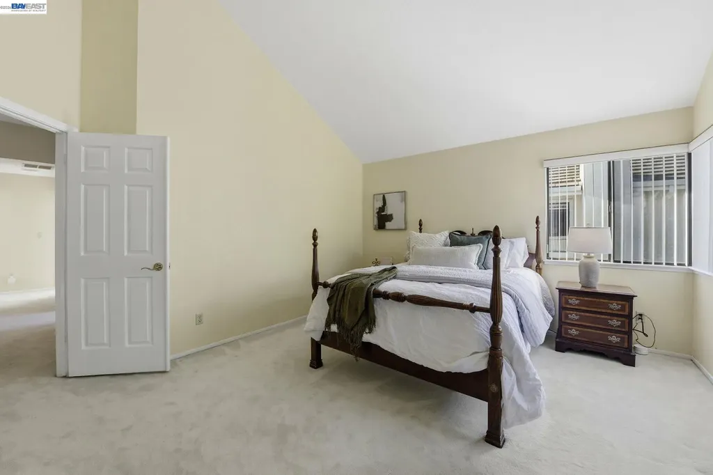 43884 Cameron Hills Drive Fremont CA 94539