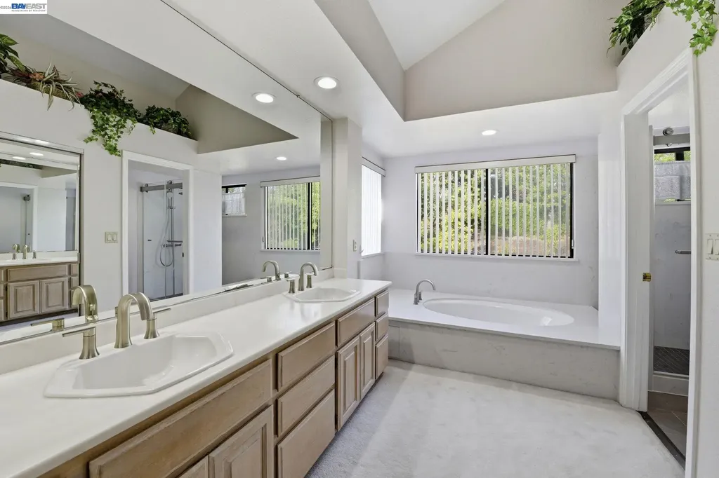 43884 Cameron Hills Drive Fremont CA 94539