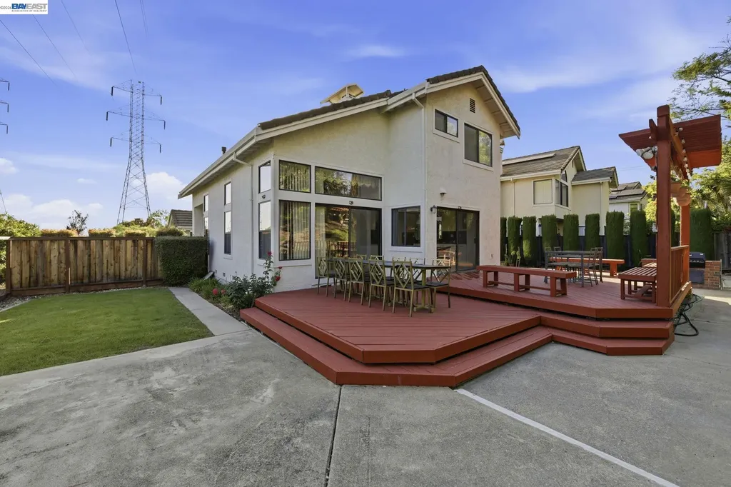 43884 Cameron Hills Drive Fremont CA 94539