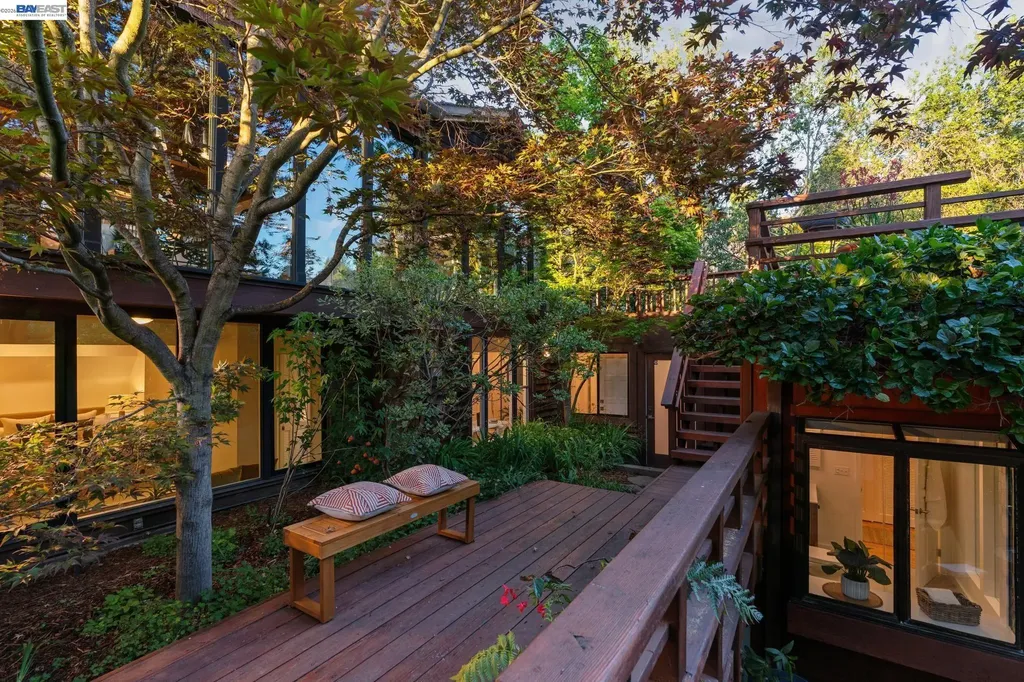 1166 Cragmont Avenue Berkeley CA 94708