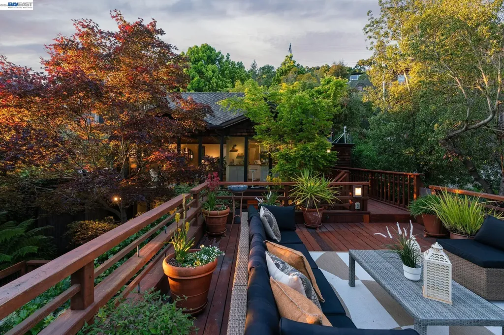 1166 Cragmont Avenue Berkeley CA 94708