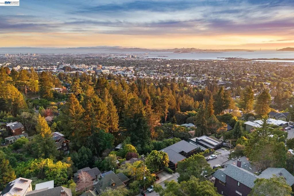 1166 Cragmont Avenue Berkeley CA 94708