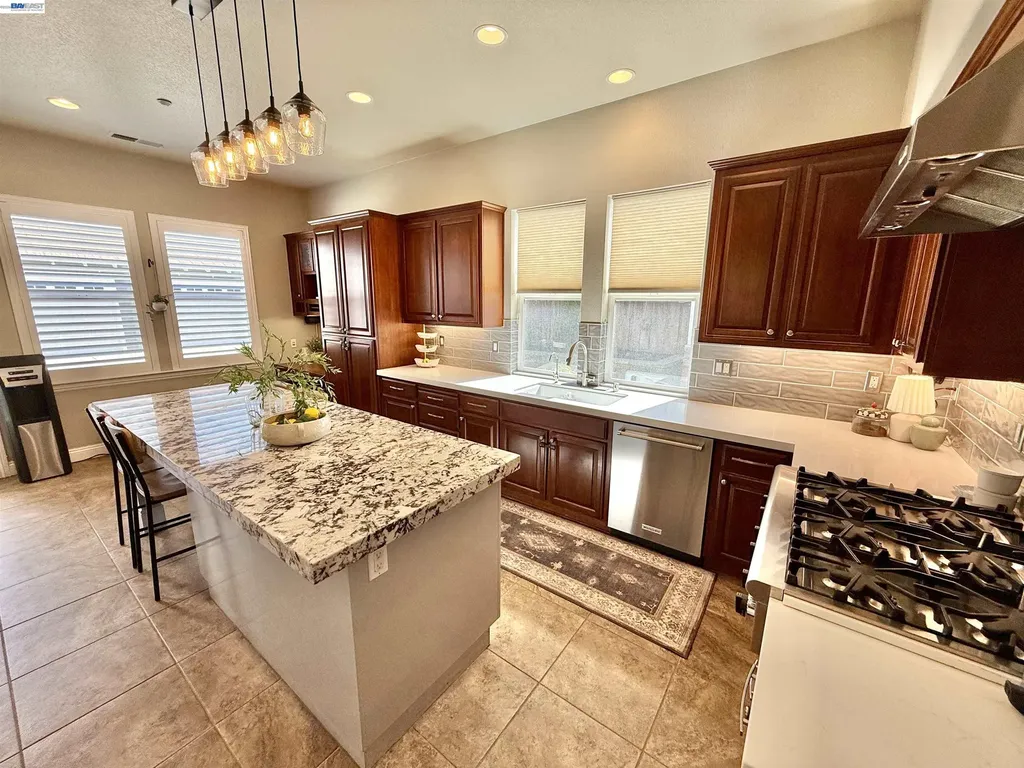 2942 San Minete Drive Livermore CA 94550
