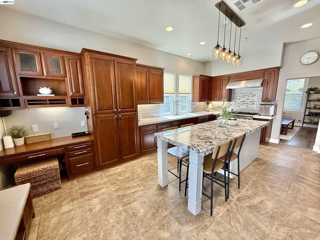 2942 San Minete Drive Livermore CA 94550