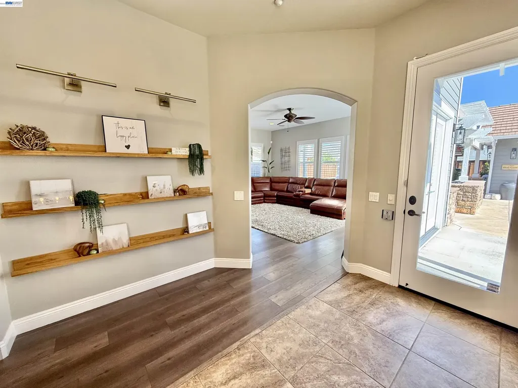2942 San Minete Drive Livermore CA 94550