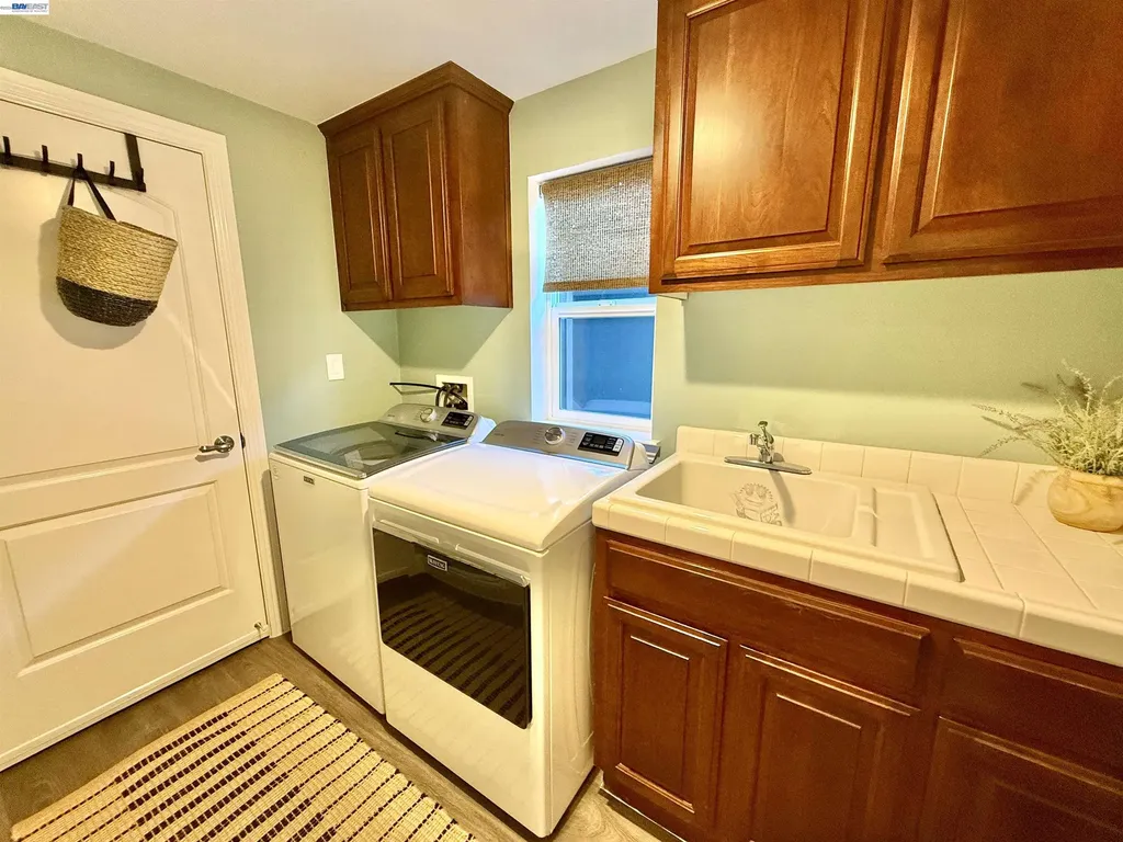 2942 San Minete Drive Livermore CA 94550