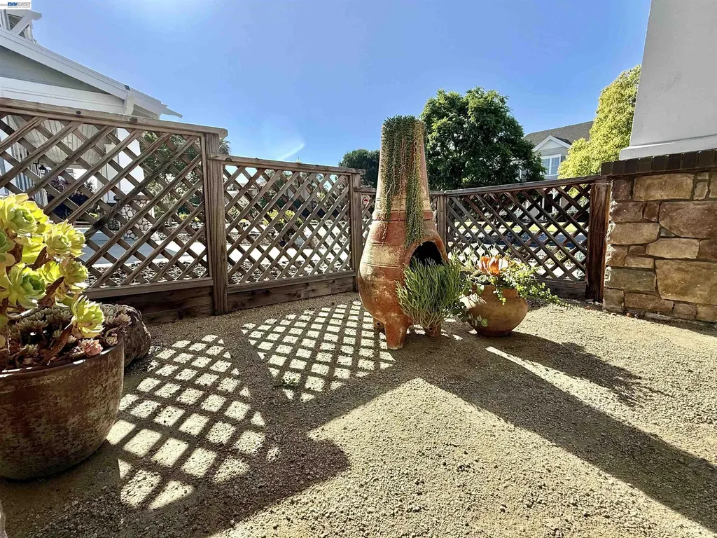 2942 San Minete Drive Livermore CA 94550