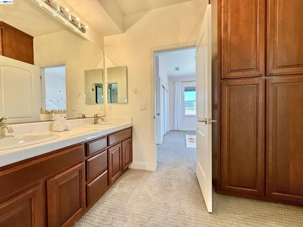 2942 San Minete Drive Livermore CA 94550