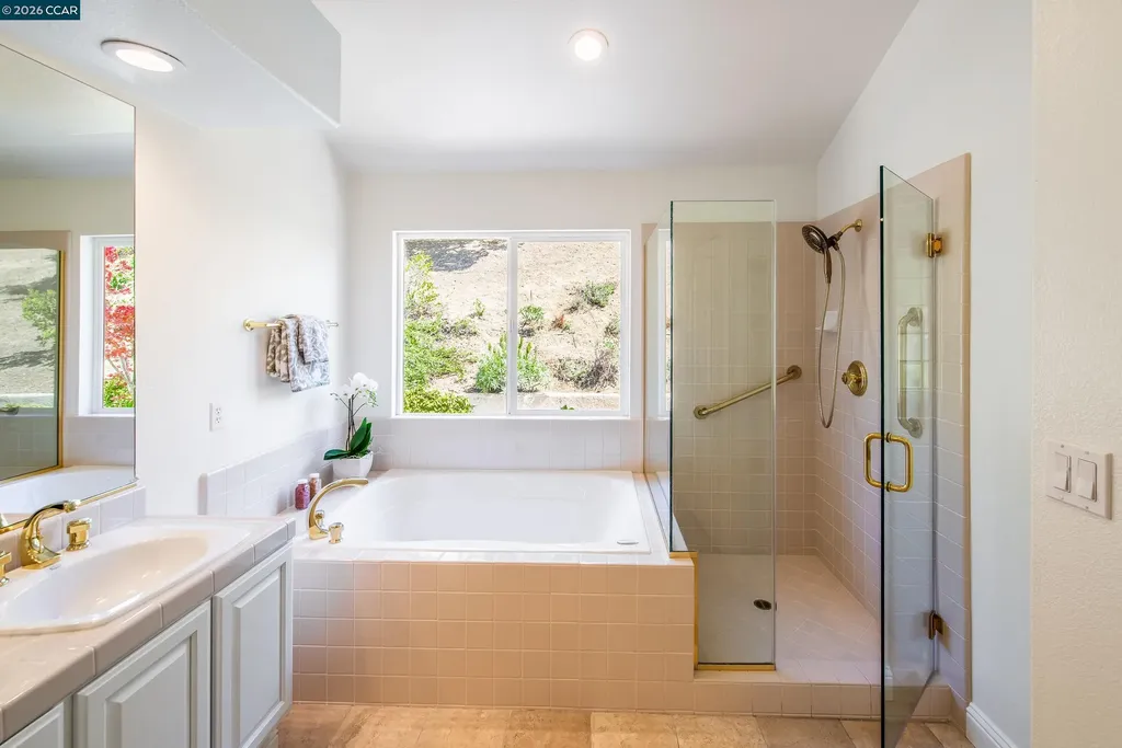 1170 Sunrise Ridge Drive Lafayette CA 94549